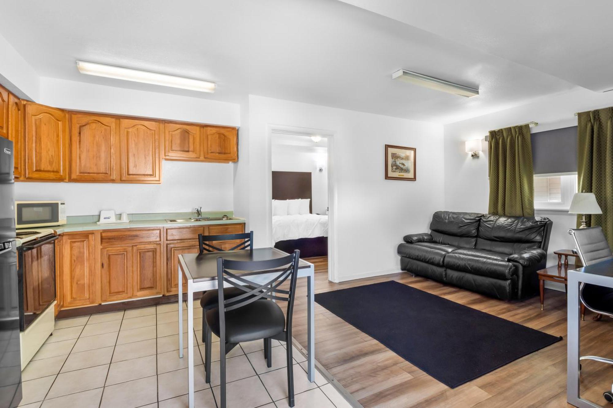 Americas Best Value Inn Jonesville/Hillsdale Extérieur photo