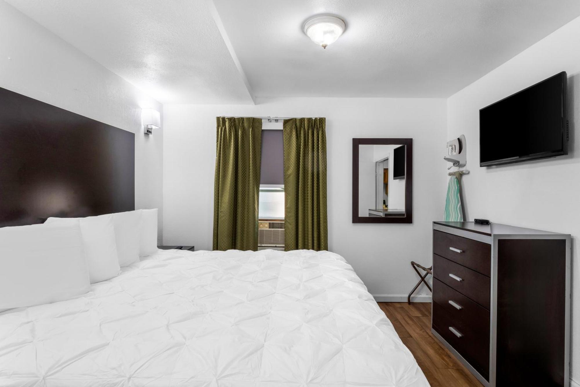 Americas Best Value Inn Jonesville/Hillsdale Extérieur photo