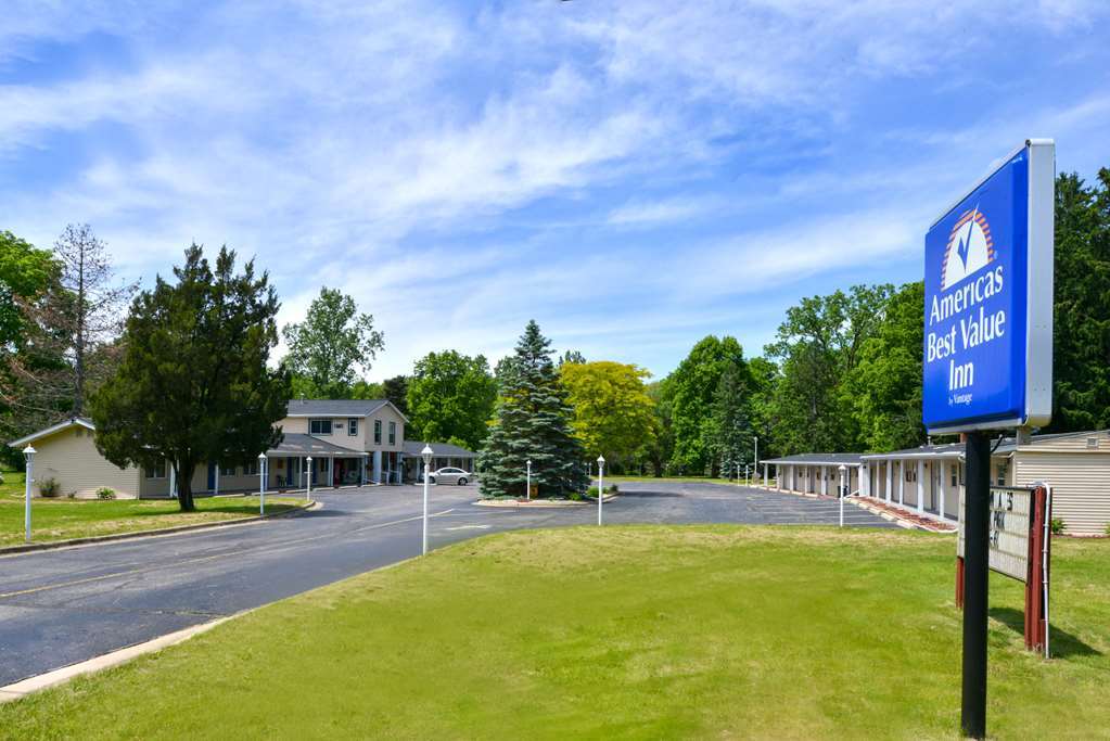 Americas Best Value Inn Jonesville/Hillsdale Extérieur photo