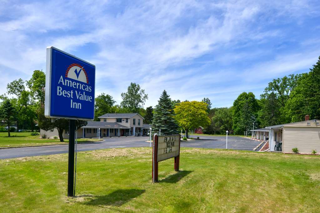 Americas Best Value Inn Jonesville/Hillsdale Extérieur photo