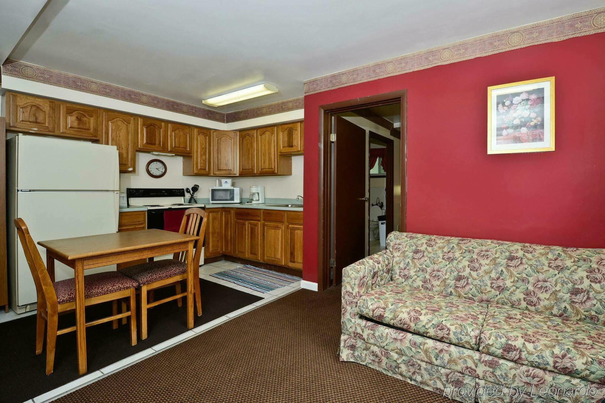 Americas Best Value Inn Jonesville/Hillsdale Extérieur photo